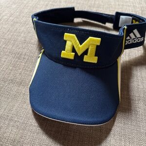 University of Michigan sun visor